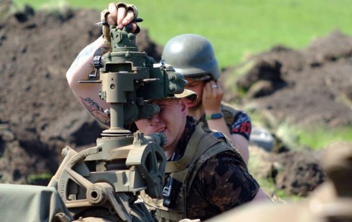 Game over, оккупанты! Украинские артиллеристы накрыли вражескую пехоту (видео)