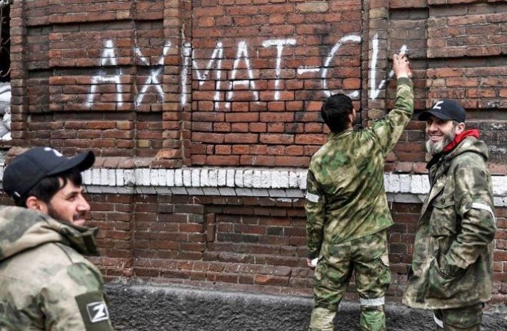 В Мелитополь оккупанты везут нацменьшинства из российских глубинок, чтобы вытеснить украинцев