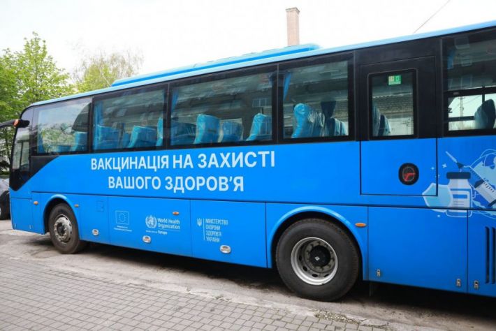Жители Запорожской области смогут привиться в автобусах - подробности (фото)
