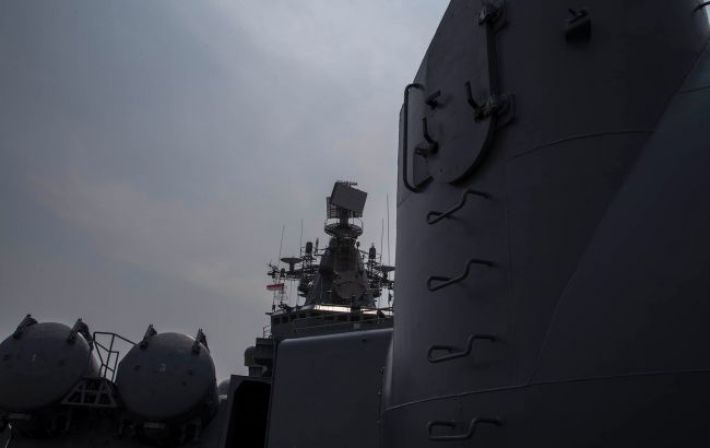В Черном море из-за шторма стало меньше российских кораблей: есть ли среди них носители ракет