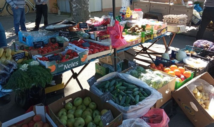 В сети показали цены на овощи и фрукты в оккупированной Кирилловке
