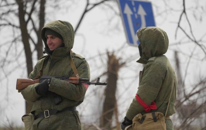 В Донецкой области российские военные разместились в школе, - Генштаб