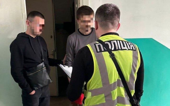 Отправлял ребенку фото, видео и ребусы сексуального содержания: в Киеве мужчина развращал 10-летнюю девочку