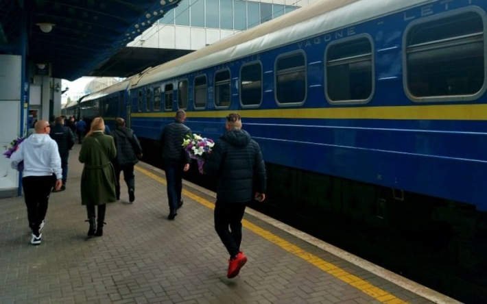 "Укрзалізниця" вводит летний график движения поездов: что изменится