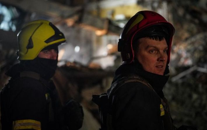 В Киеве в результате пожара в многоэтажке один человек погиб, эвакуировали 20 человек — Кличко