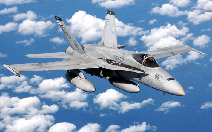 Не только F-16: на Западе обсуждают передачу Украине бомбардировщиков F-18 — Politico