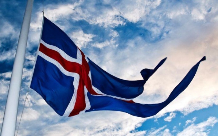 Исландия прекращает работу своего посольства в Москве и требует аналогичного шага от РФ