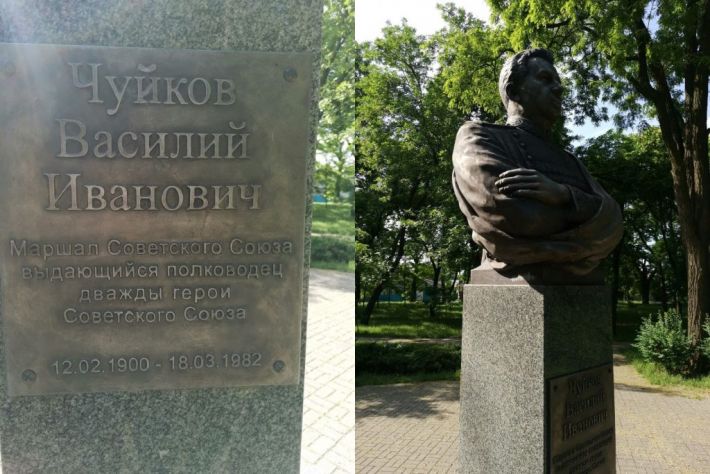 В Запорожье демонтировали памятник советскому "герою"