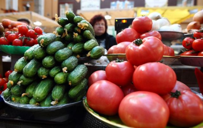 Цена упала на 23%. В Украине подешевел популярный летний овощ: где можно дешево купить