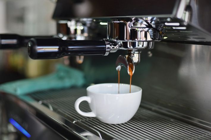 Обслуживание и ремонт кофемашин – стоит ли?