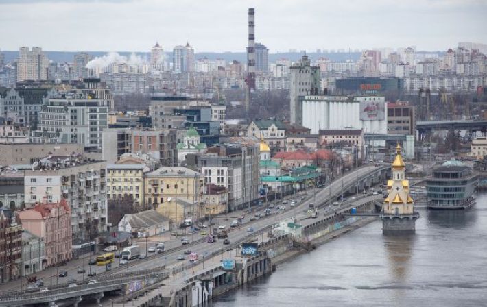 В Киеве с утра исчез свет в некоторых районах, задерживается электротранспорт: в чем причина
