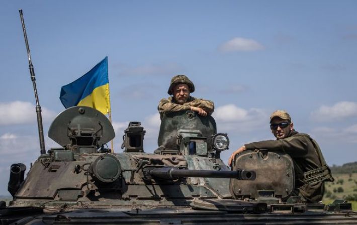 ВСУ подняли украинский флаг на Курдюмовской дамбе (видео)