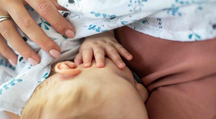 Какие подгузники для новорожденного выбрать? Пособие для будущих родителей