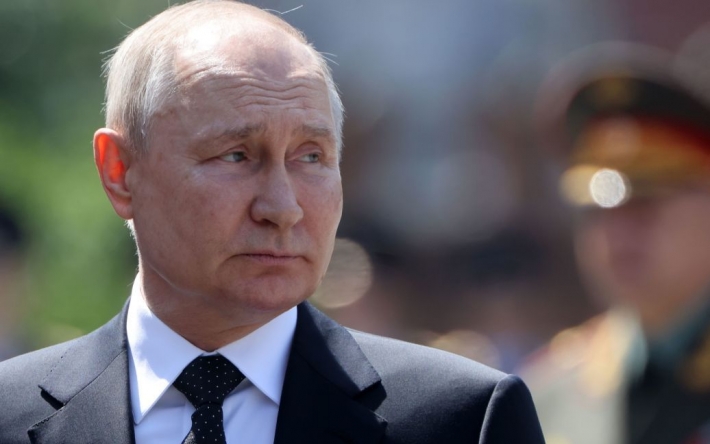 Путін безрезультатно намагається відновити свій авторитет після заколоту Пригожина - Bloomberg