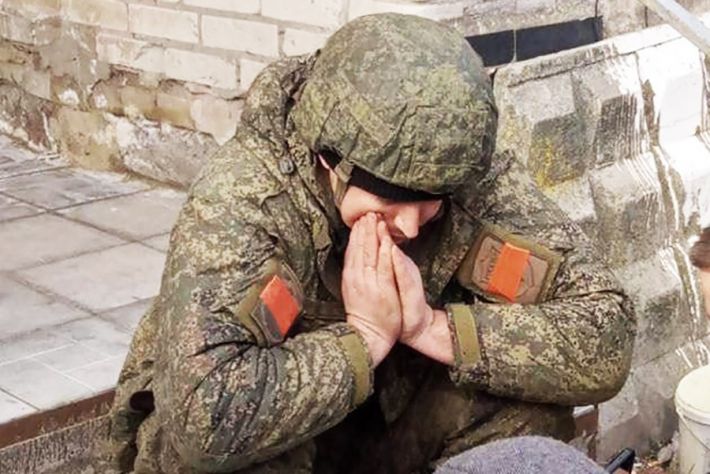 Под Мелитополем российский офицер застрелил сослуживца, чтобы сдаться в плен со своими подчиненными