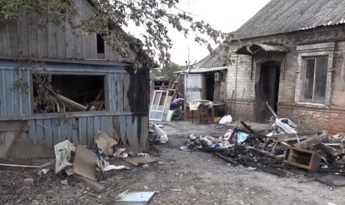В Мелитопольском районе в результате пожара пострадала беременная женщина и ребенок (фото)