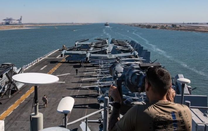 У Червоне море прибули понад 3 тисячі військових США для стримування Ірану