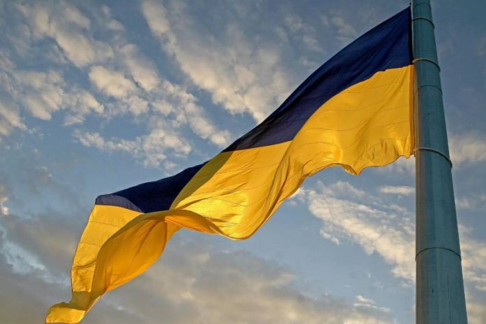 У ЗОВА закликали громадян утриматися від масових святкувань до Дня Прапора та Дня Незалежності України