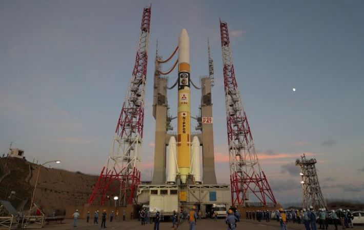 Япония приостановила запуск ракеты с лунным модулем и космическим телескопом