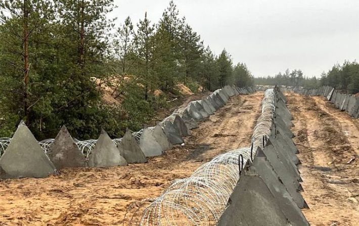 Росіяни розікрали кошти на будівництво оборонних споруд на кордоні з Україною, - ЦНС