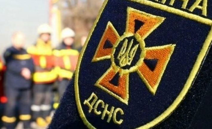 В Пологовском районе саперы ГСЧС обезвредили неразорвавшуюся управляемую авиабомбу