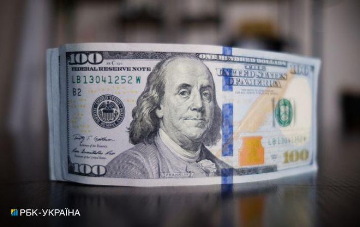 Девальвация откладывается: каким может быть курс гривны к доллару до конца 2023 года