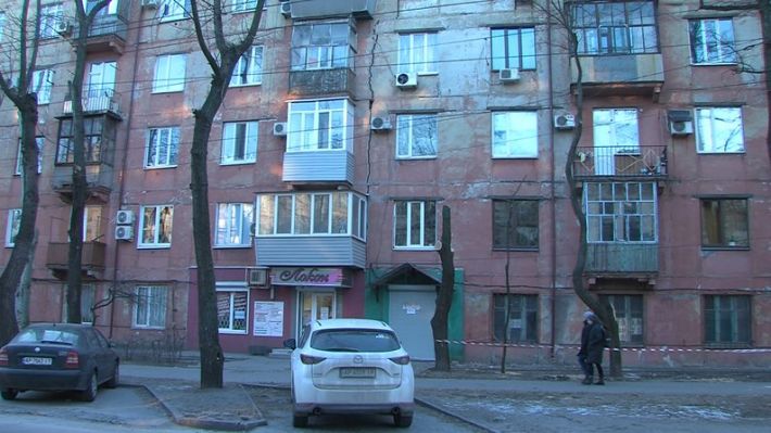 Ремонт треснувшего дома в Запорожье обойдется в 7 миллионов гривен (фото)