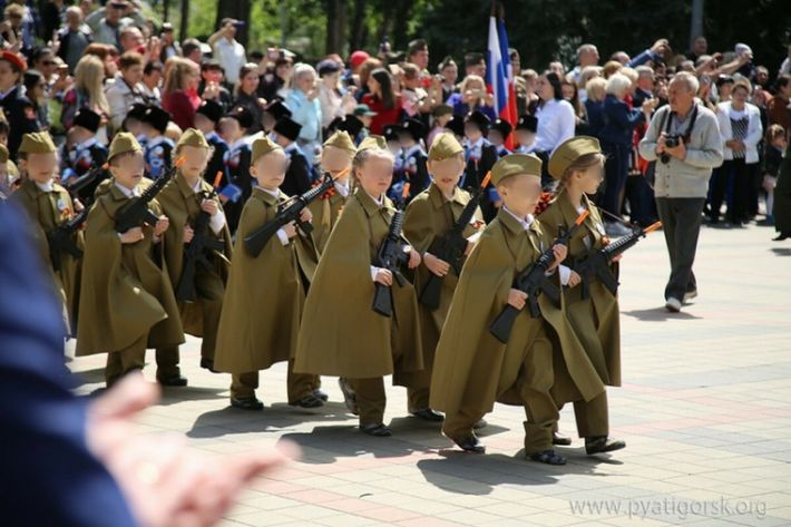 Мелитопольских школьников будут готовить к войне уже с 7-летнего возраста