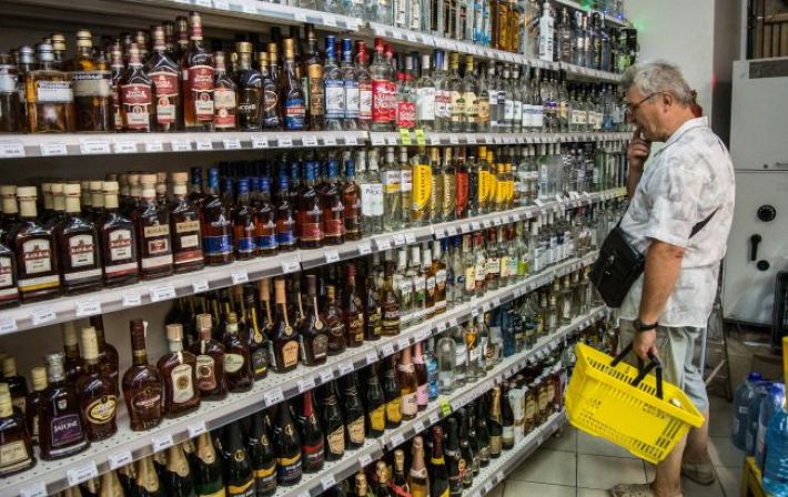 В одной из областей Украины вводят ограничения на продажу алкоголя