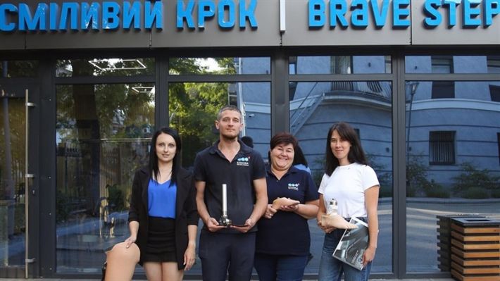 В Запорожье переселенка из Мелитополя открыла реабилитационный центр для воинов ВСУ (видео)