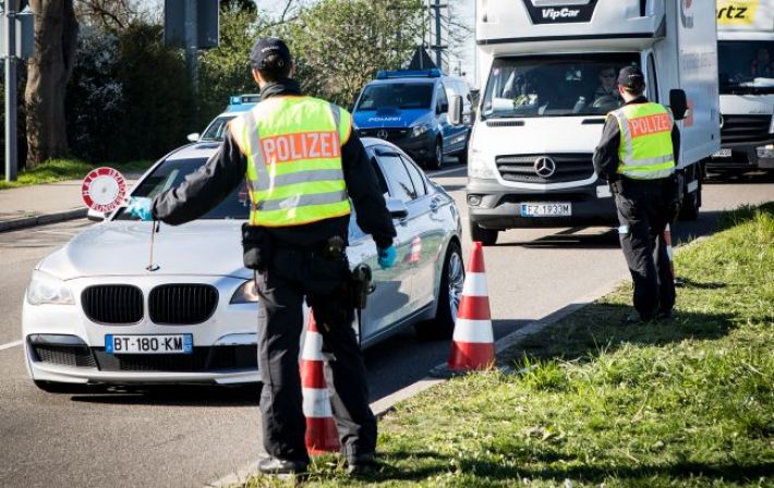 В Германии заявили о введении пограничного контроля с Польшей и Чехией