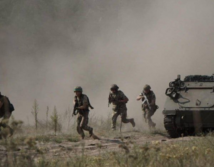 Российские войска усиливают оборону в районе Токмака и на оккупированной части Запорожской области