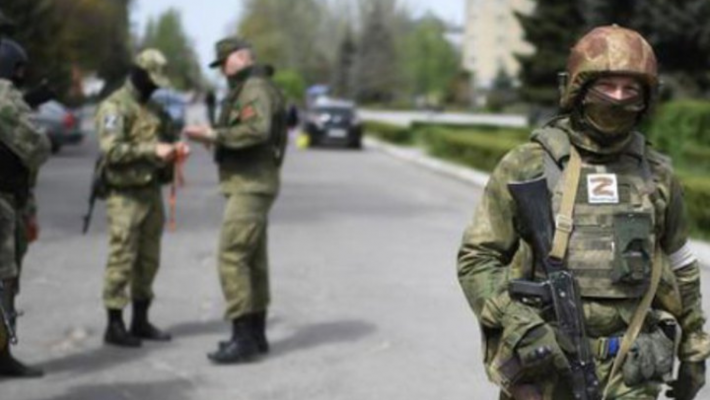 Мужчин на ТОТ Запорожской области рашисты будут использовать как живой щит для войск РФ, - правозащитник о "мобилизации"