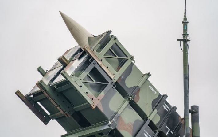 Германия усилит ПВО Украины перед зимой: в пакет помощи войдет Patriot