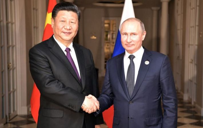 Си Цзиньпин и Путин назвали "Один пояс, один путь" альтернативой западному миропорядку