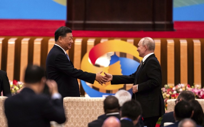 Проєкт “новий Путін”: яких помилок допустився двійник президента РФ у Китаї