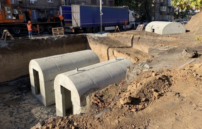 В центре Запорожья строят новое подземное укрытие