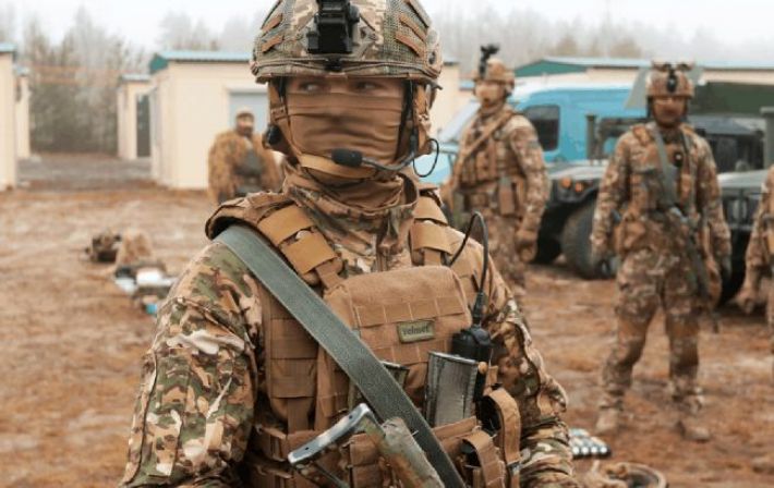 В Донецкой области десантники за один бой ликвидировали 9 единиц техники РФ (видео)