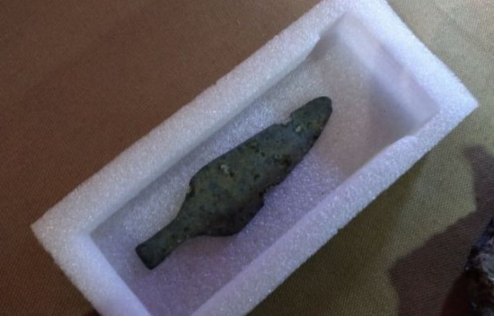 На Хортице нашли кинжал возрастом четыре тысячи лет (фото)