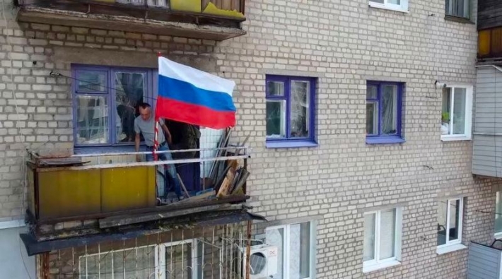 В Мелитопольском районе коллаборанты уже делят между собой чужие квартиры и гаражи