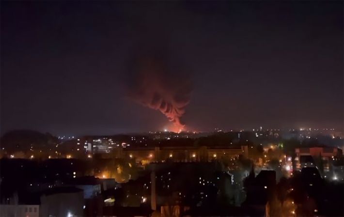 Пожар на железной дороге в Донецке: появился первый спутниковый снимок