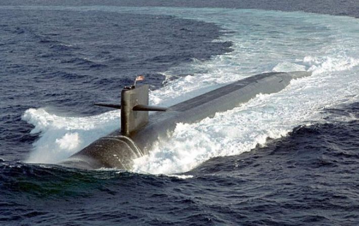 Слідом за авіаносцями: на Близький Схід прибув атомний підводний човен США