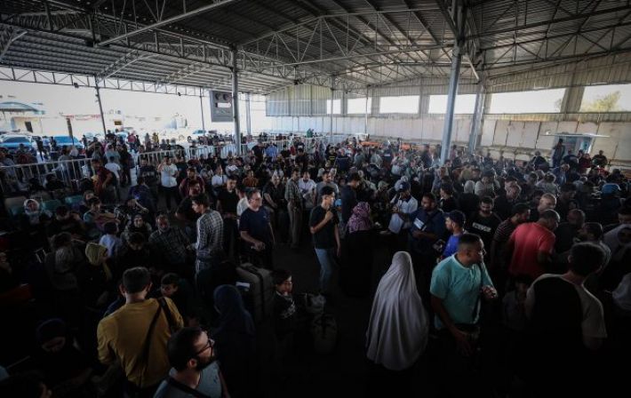 Из Сектора Газа эвакуированы еще 160 украинцев, - Зеленский