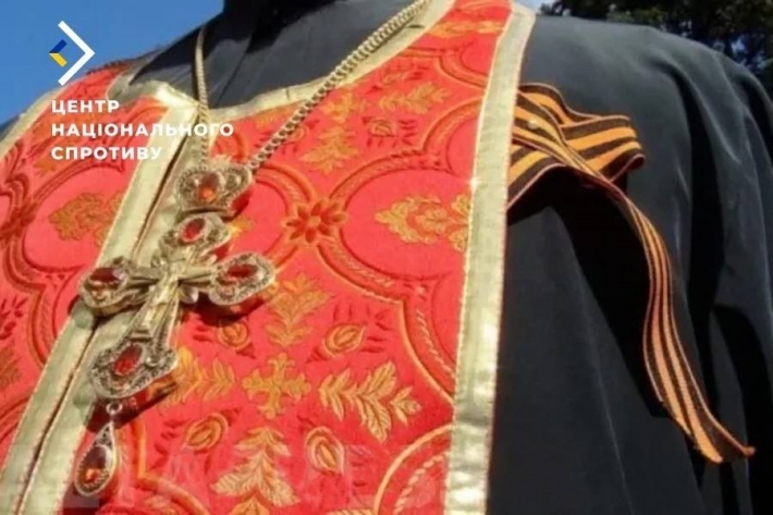 Окупанти завозять церковну пропагандистську макулатуру до захоплених церков Запорізької області