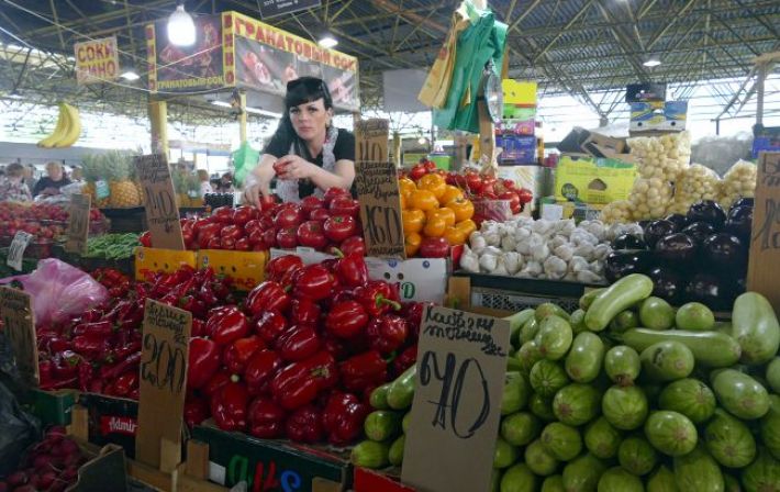 Цены на продукты в Украине: что подешевело за последний месяц