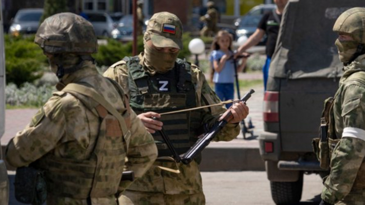 В Бердянске рашисты продолжают устраивать тотальные проверки местных жителей