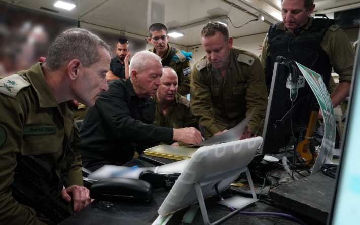 Израиль переходит к следующему этапу операции в Секторе Газа – министр обороны