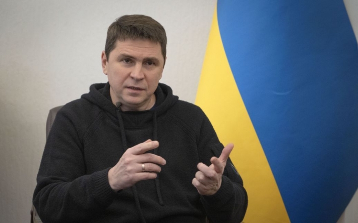 Подоляк прокомментировал заявление Зеленского о "Майдане-3"