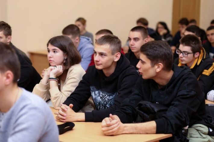 Закон принят - Украина признает аттестаты и дипломы, полученные в оккупированном Мелитополе