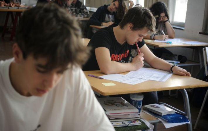 В Украине введут профильное образование. Какие предметы станут необязательными в школах